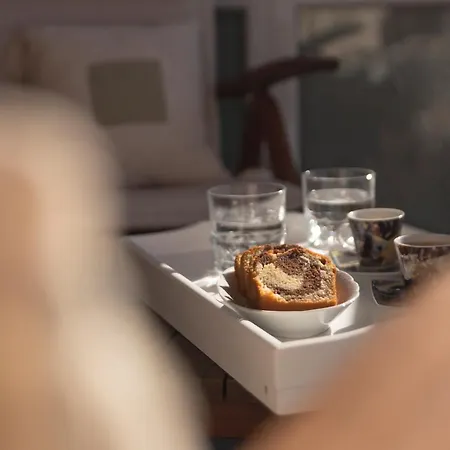 Living Stone - Beryl Apartment